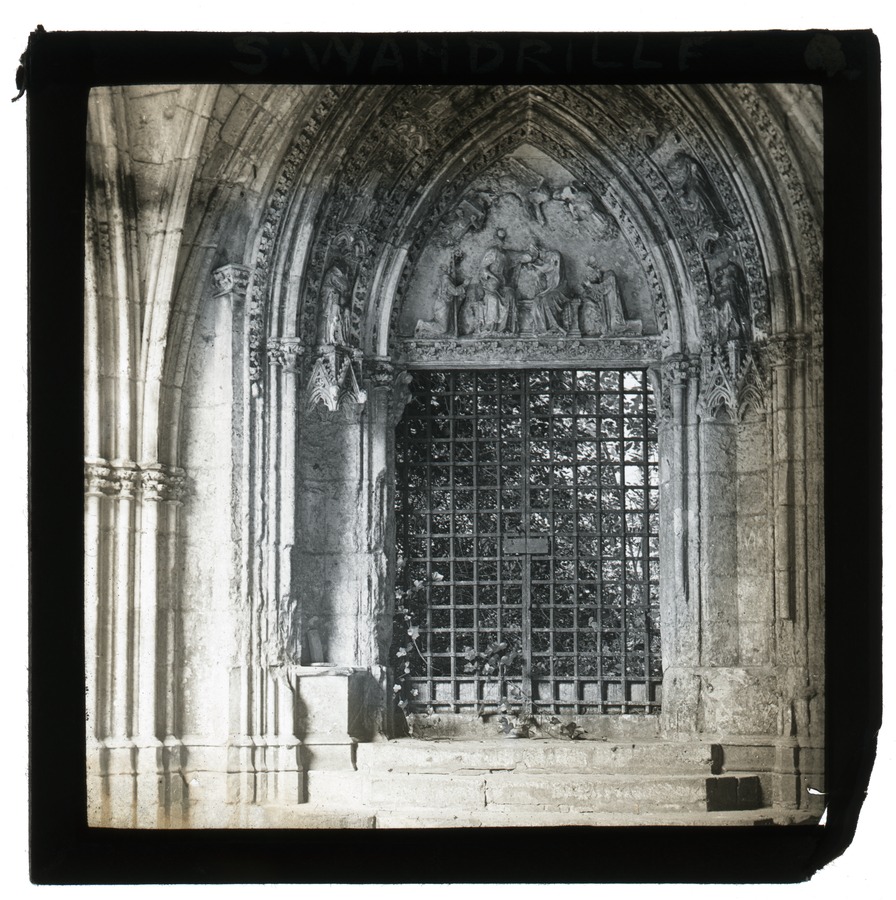 [Gate, Fontenelle Abbey] S-Wandrille [Saint-Wandrille-Rançon] Image credit Leeds University Library