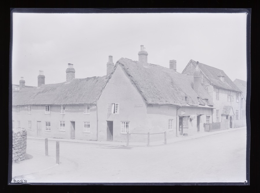 Buckingham, Old Cottages Image credit Leeds University Library
