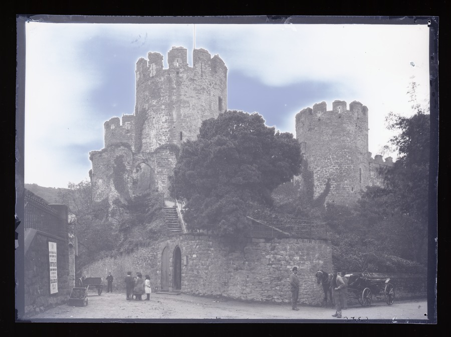 Conway Castle, from end of Castle St. Image credit Leeds University Library