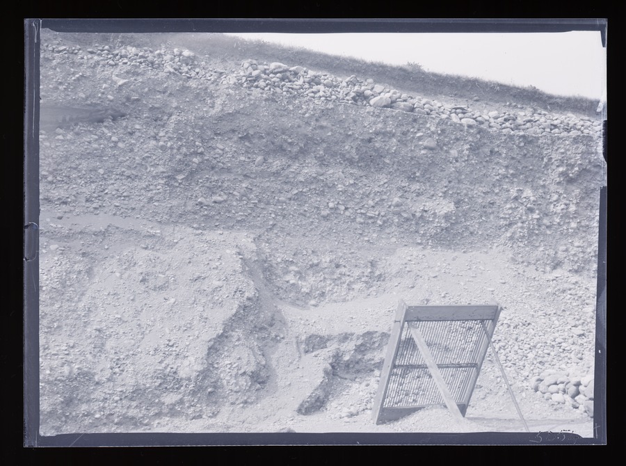 Millstone Grit, Gravel Pit Image credit Leeds University Library