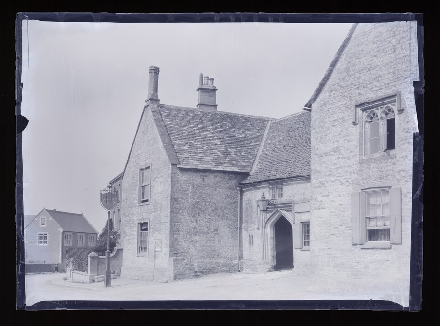 Shipton-under-Wychwood, The Crown Image credit Leeds University Library