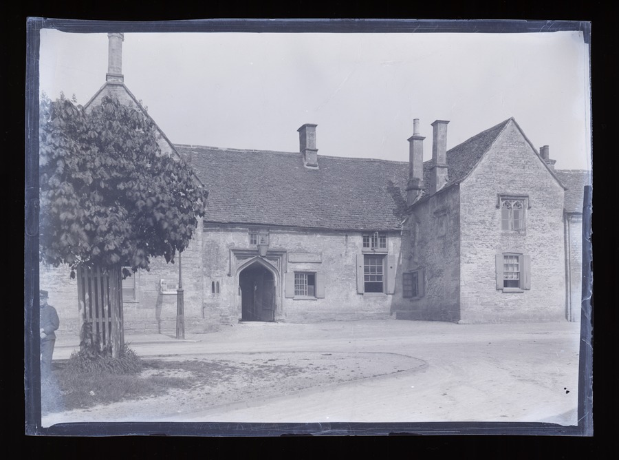 Shipton-under-Wychwood Image credit Leeds University Library