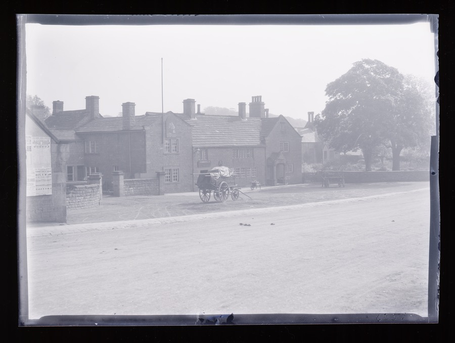 Kirklees 'The Three Nuns Inn' Image credit Leeds University Library