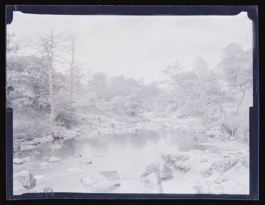 Bainbridge, gorge River Bain - down Image credit Leeds University Library