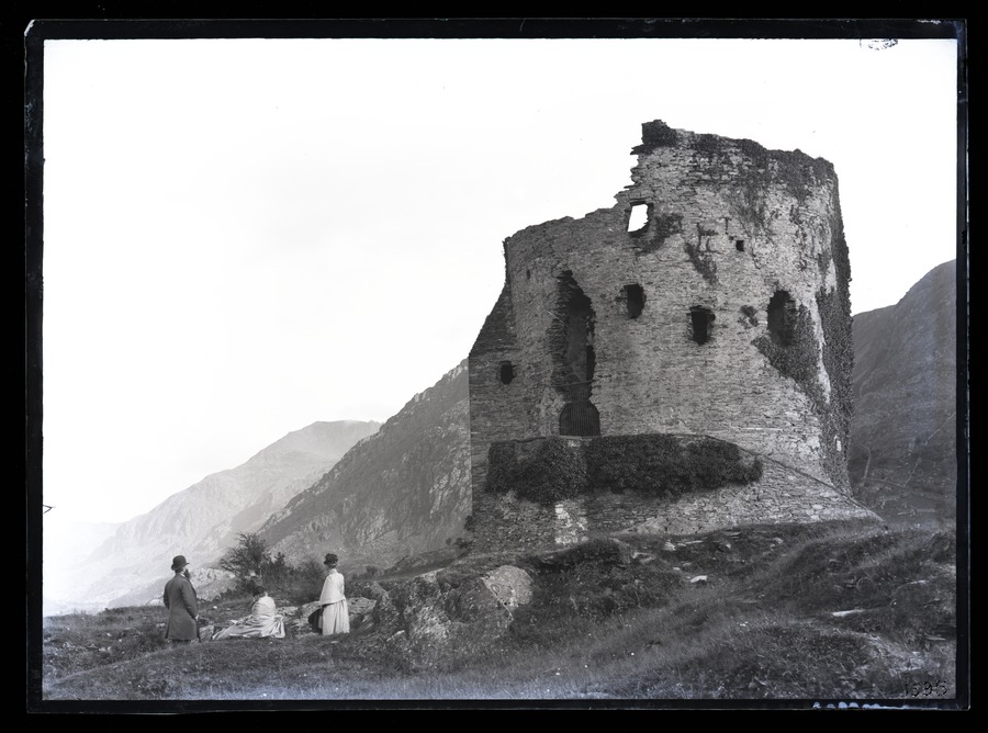 Llanberis, looking [sic] Dollradern Castle [Dolbadarn Castle] 