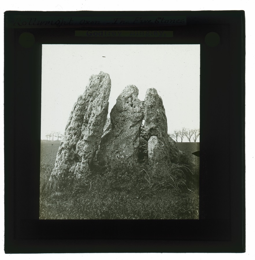 The Five Stones, Rollwright, Oxon [Oxfordshire] Â© University of Leeds
