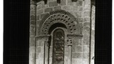 Melle-Apsidal, Chapter Doorway